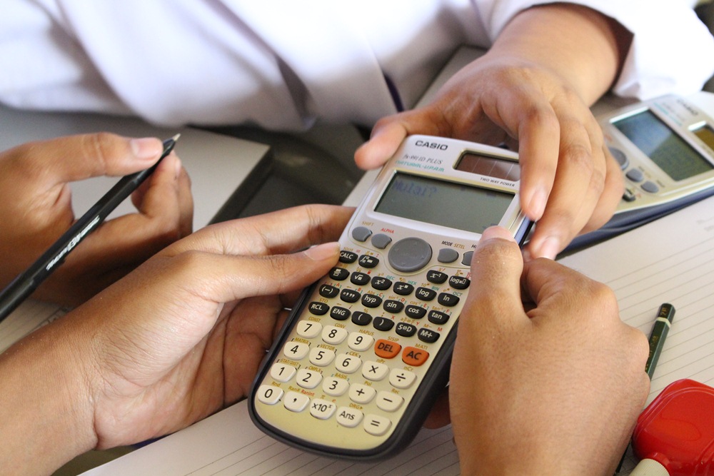 Kalkulator Casio fx-991 ID PLUS, Rekomendasi Kalkulator untuk Mahasiswa